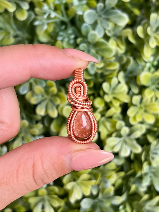 Sunstone Pendant