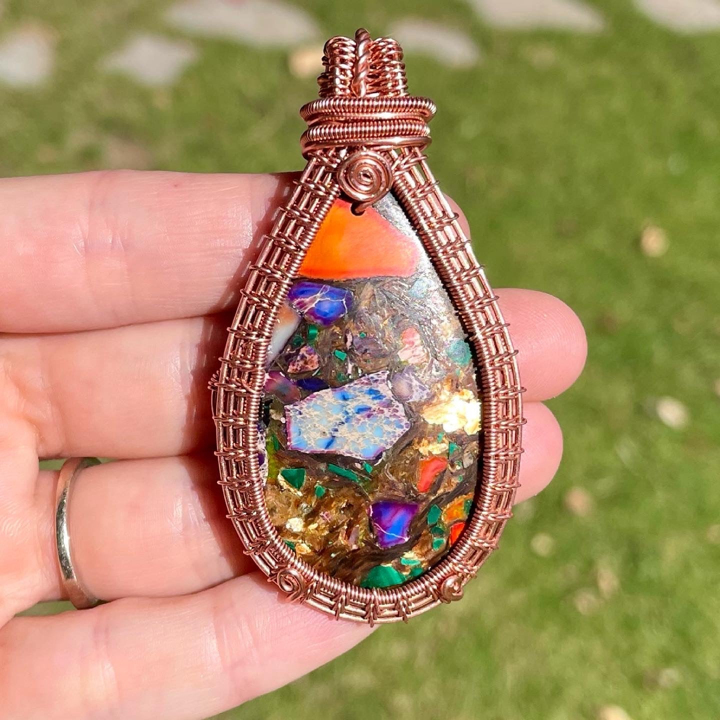 Elements Aqua Terra with Mica Pendant