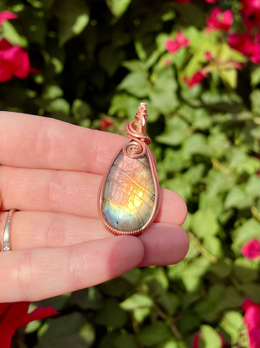 Rainbow Labradorite Pendant