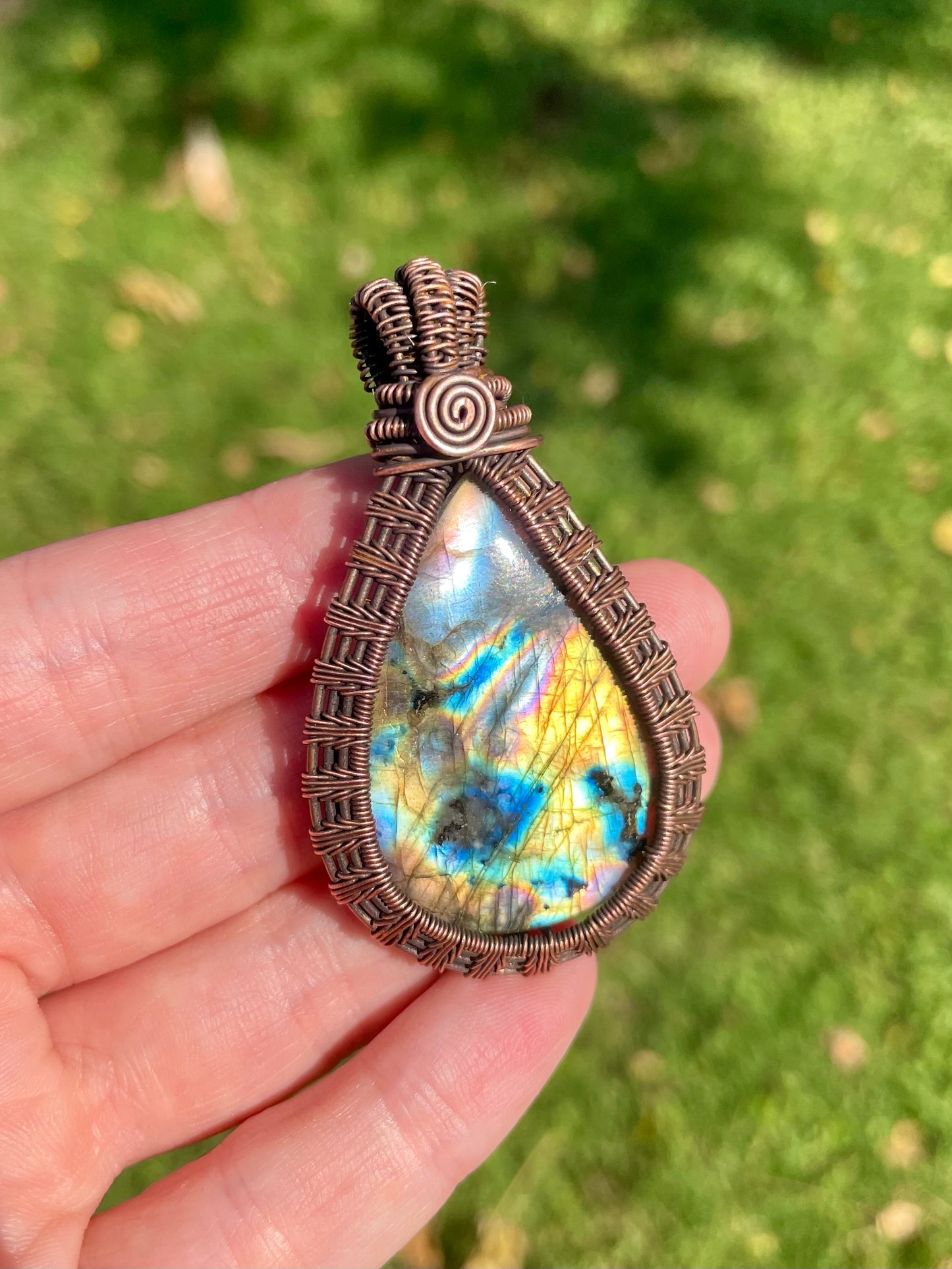 Rainbow Labradorite Pendant