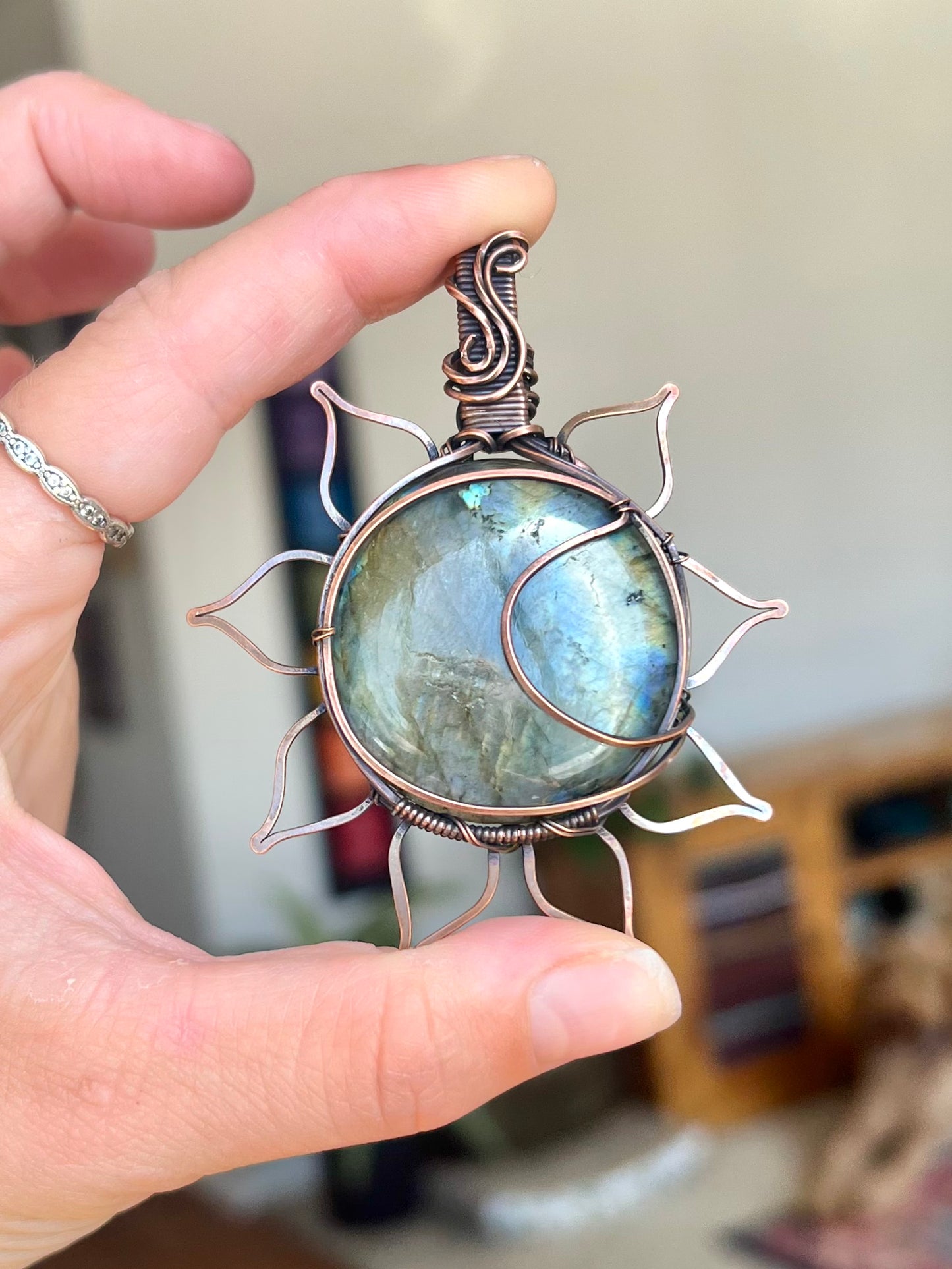 Labradorite Pendant