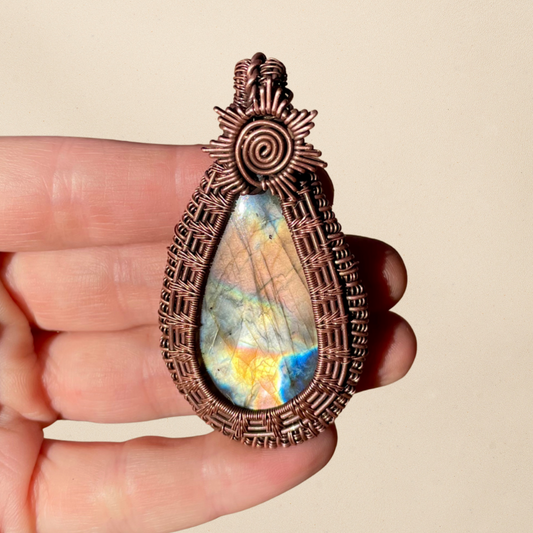 Sunburst Labradorite Pendant