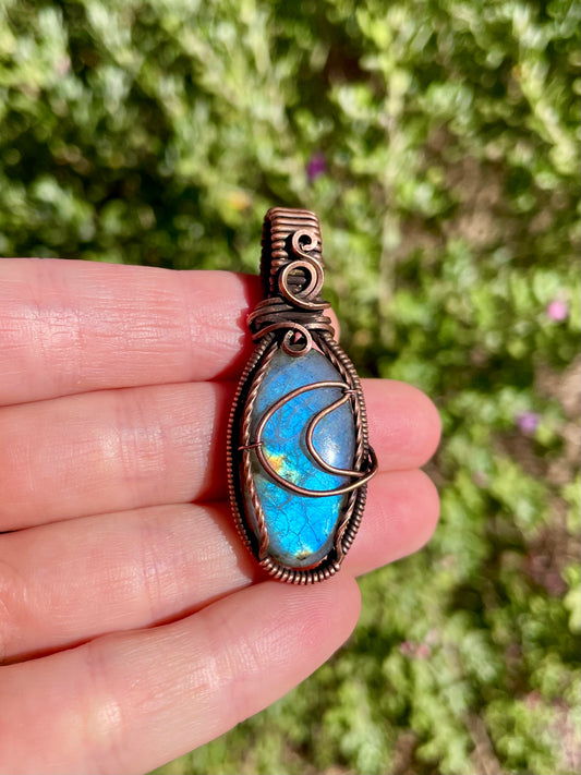 Moon Labradorite Pendant