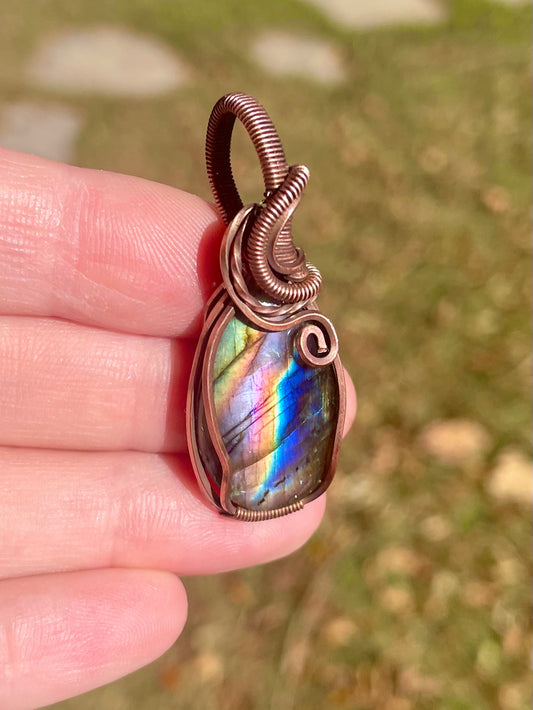 Rainbow Labradorite Pendant