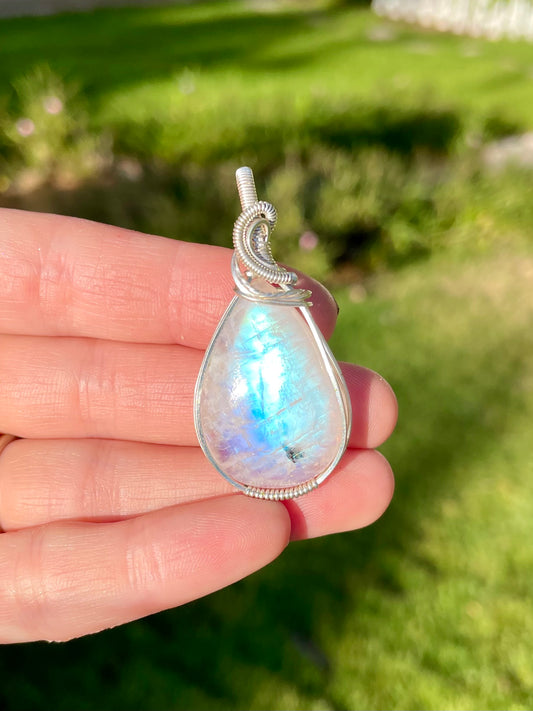 Moonstone Pendant in Sterling Silver filled