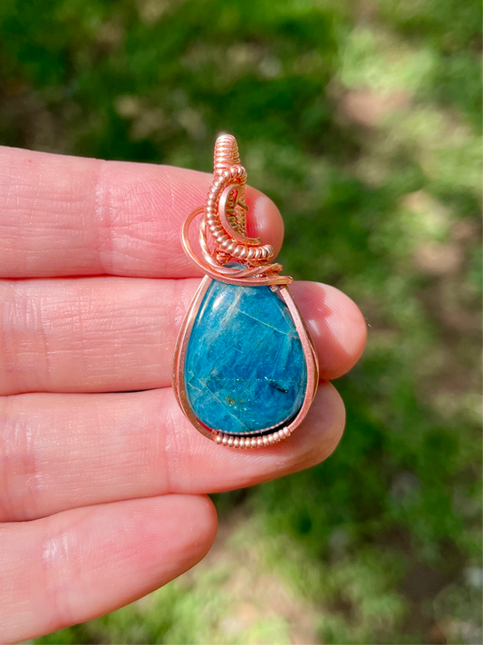 Blue Apatite Pendant